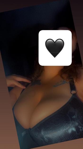 KarmaMarieee , 26  female escort, Lawton